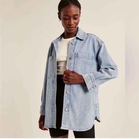 A&F Light Wash Denim Shacket - Picture 1 of 6